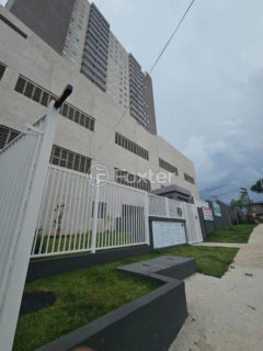 Image 8 - 1027756