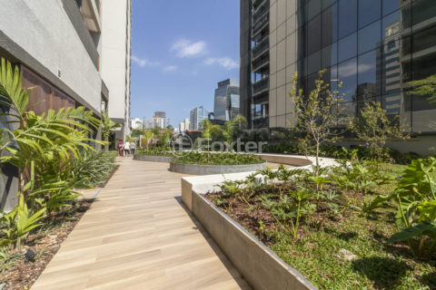 Image 31 - 1022182