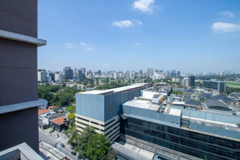 Image 22 - 1027613