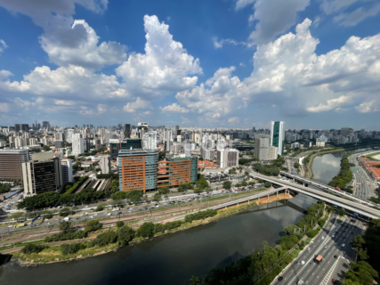 Image 29 - 1006240