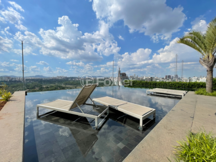 Image 1 - 1006240