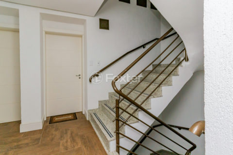 Image 27 - 1039719