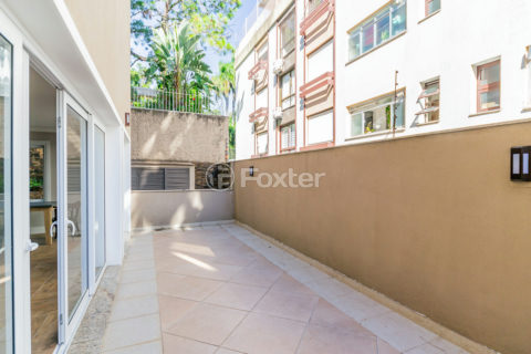 Image 35 - 1039719