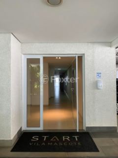 Image 42 - 896077
