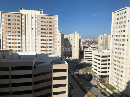 Image 32 - 1037147