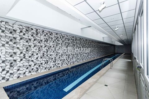 Image 30 - 835633