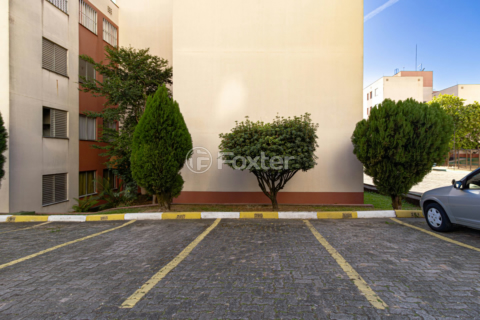 Image 35 - 1034271