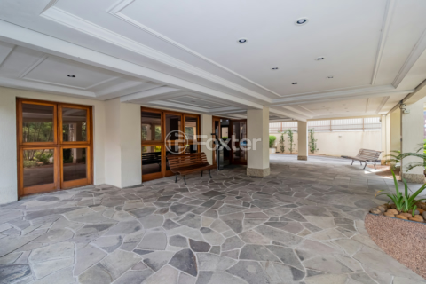 Image 46 - 854686