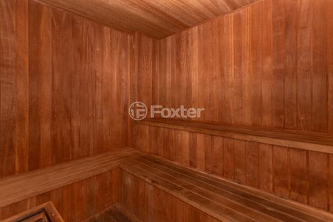 Image 25 - 476011