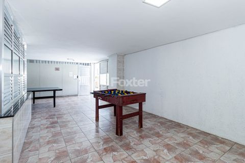 Image 35 - 959827