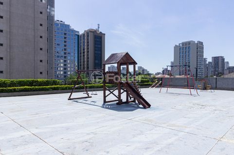 Image 37 - 959827