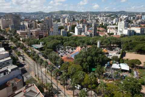 Image 16 - 1014403