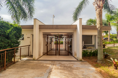 Image 17 - 1004409