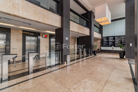 Image 34 - 221795