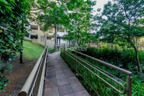 Image 61 - 548704