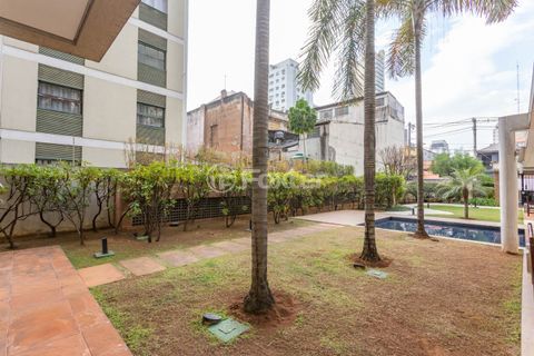 Image 37 - 1018713