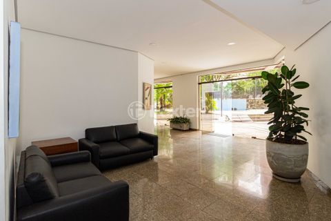Image 66 - 986462
