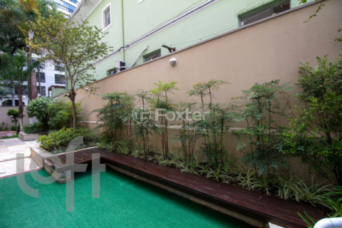 Image 74 - 1029940