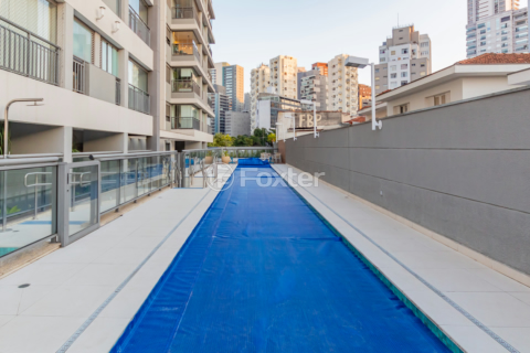 Image 34 - 895650
