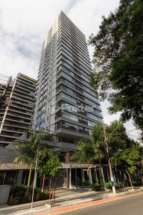 Image 50 - 1010095