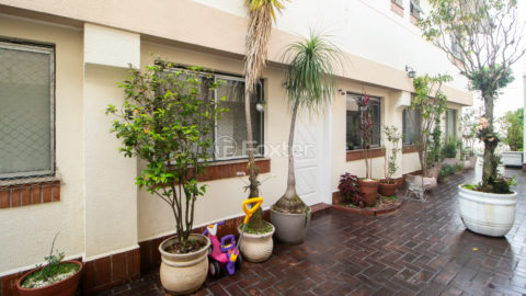 Image 30 - 1035115