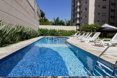 Image 30 - 313846