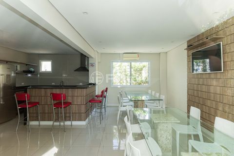 Image 39 - 313846