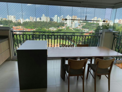 Image 30 - 1009360