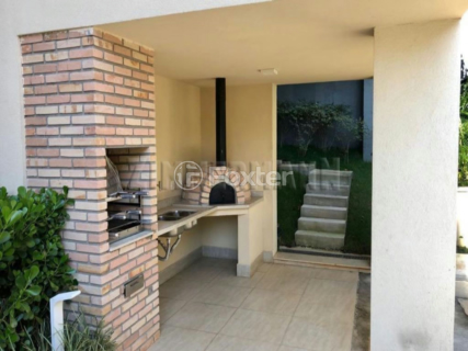 Image 35 - 1009360