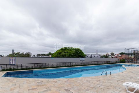 Image 40 - 1018819