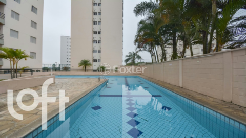 Image 36 - 1000738
