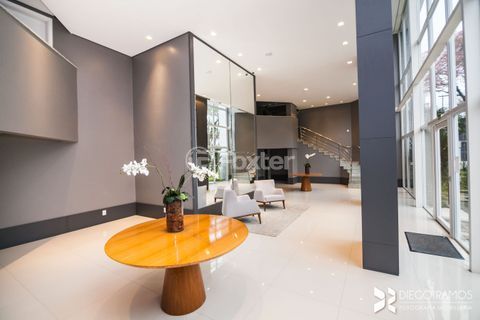 Image 31 - 930146