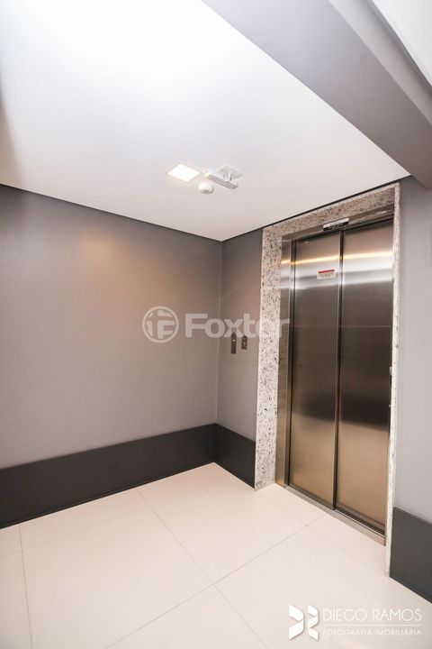 Image 34 - 930146