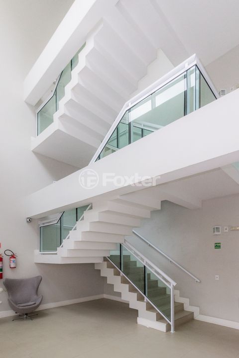Image 53 - 865863