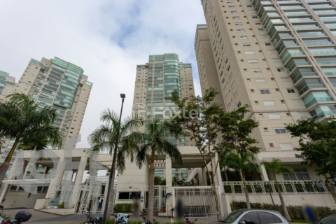 Image 91 - 1033541