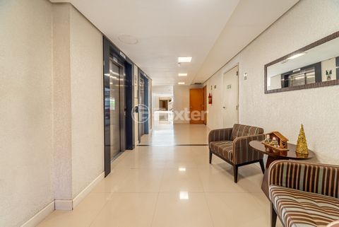 Image 34 - 1007035