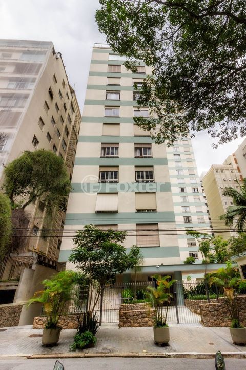 Image 33 - 846856