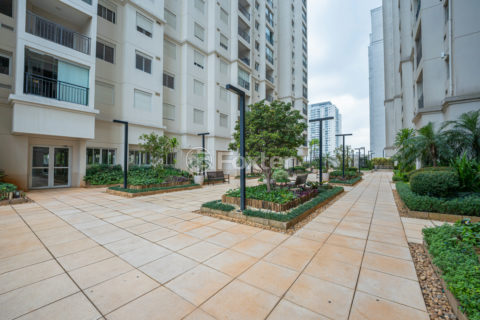 Image 13 - 320516