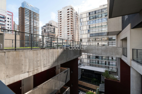 Image 16 - 873981