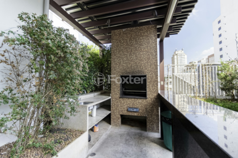 Image 46 - 1011556