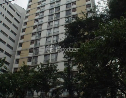 Image 33 - 1038735