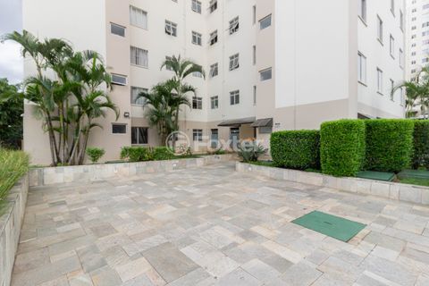 Image 18 - 973902