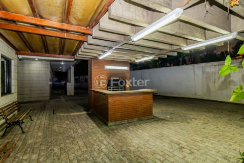 Image 68 - 313335