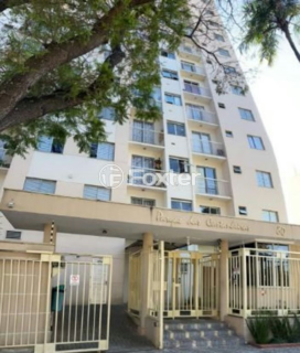 Image 15 - 818206