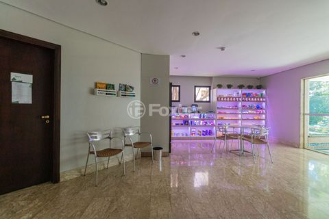 Image 32 - 981738