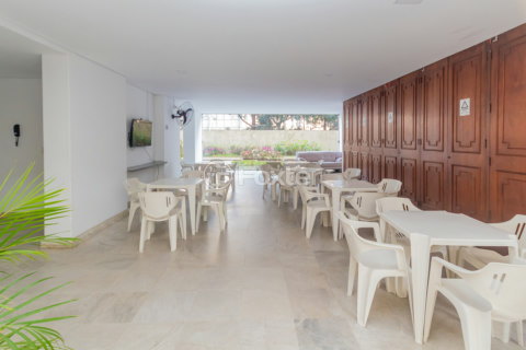 Image 31 - 852954