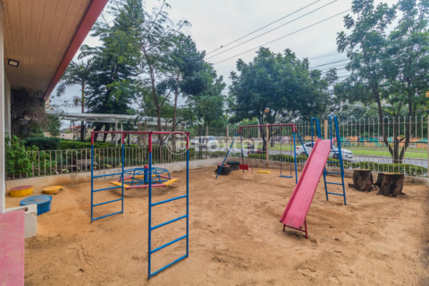 Image 37 - 222393