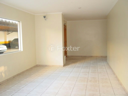 Image 31 - 995888