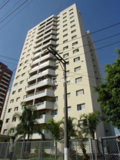 Image 32 - 995888