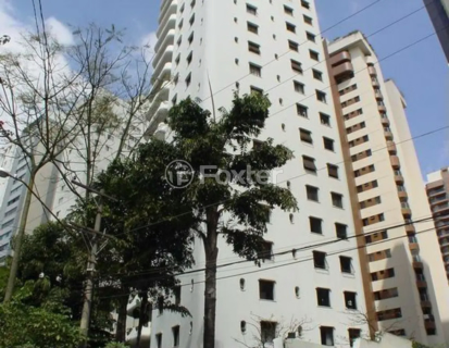 Image 33 - 1030608